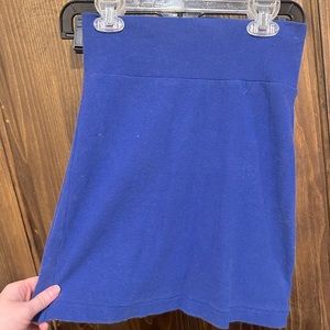 Blue knit mini skirt